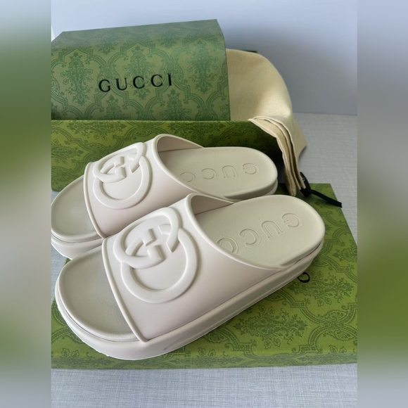 Gucci White Platform Slide Sandals - Picture 4 of 9